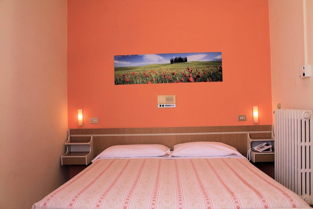 Hotel Saturno Chianciano Terme Dış mekan fotoğraf