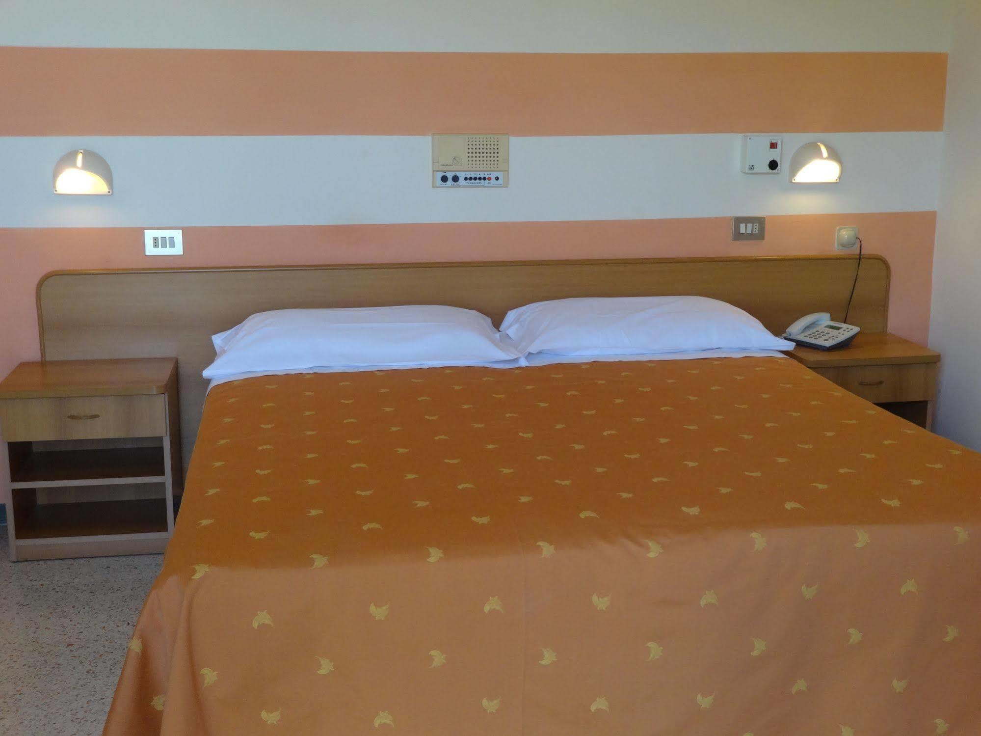 Hotel Saturno Chianciano Terme Dış mekan fotoğraf